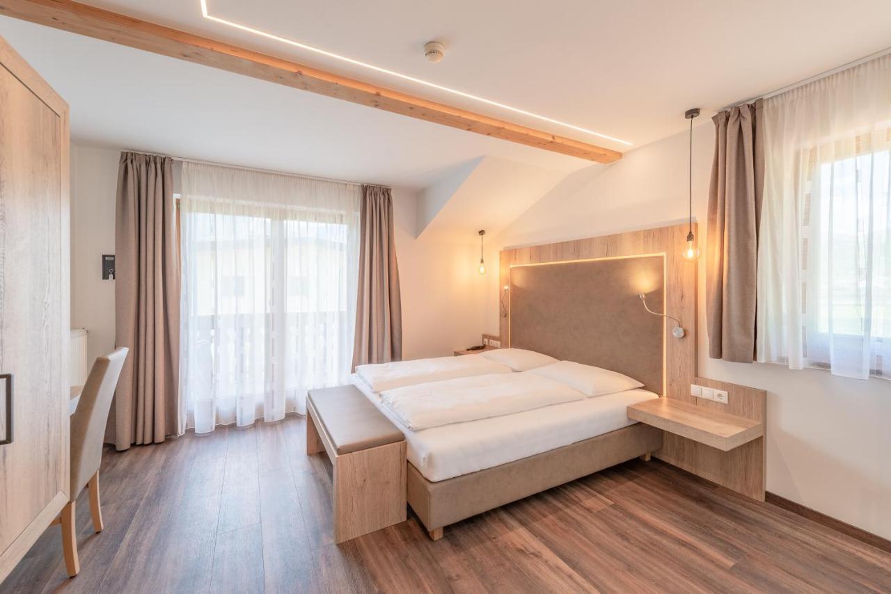 Hotel Christine Gargazzone Eksteriør bilde